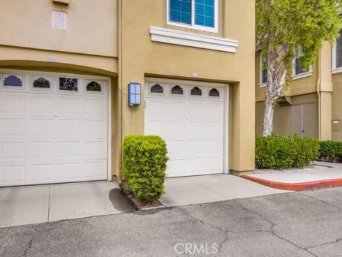 253 Gallery Way, Tustin, CA