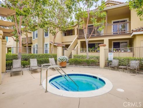 253 Gallery Way, Tustin, CA