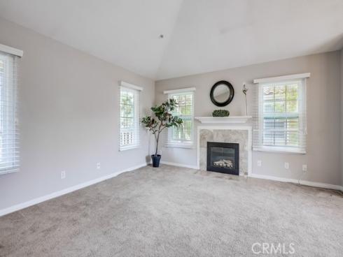 253 Gallery Way, Tustin, CA