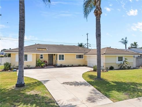 17652 Fiesta Way, Tustin, CA