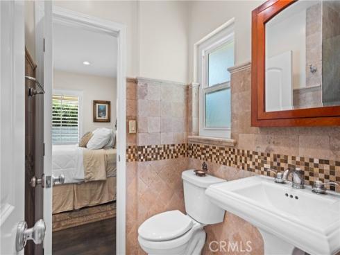 17652 Fiesta Way, Tustin, CA