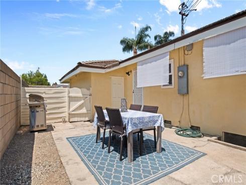 17652 Fiesta Way, Tustin, CA