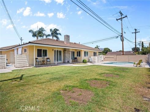 17652 Fiesta Way, Tustin, CA