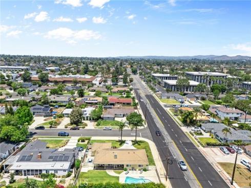 17652 Fiesta Way, Tustin, CA