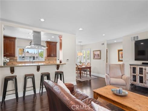 17652 Fiesta Way, Tustin, CA