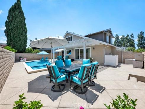 14652 Danborough Road, Tustin, CA