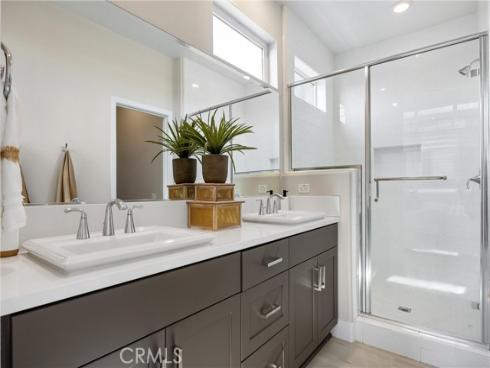 225 Waypoint , Tustin, CA