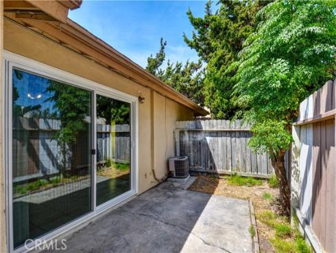 1881 Mitchell 8 Avenue, Tustin, CA