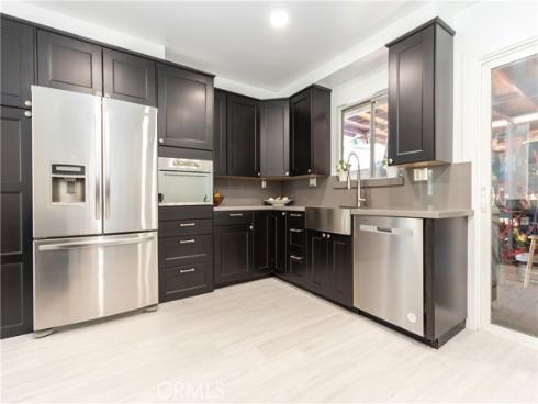 14802  Newport Avenue  18C , Tustin, CA