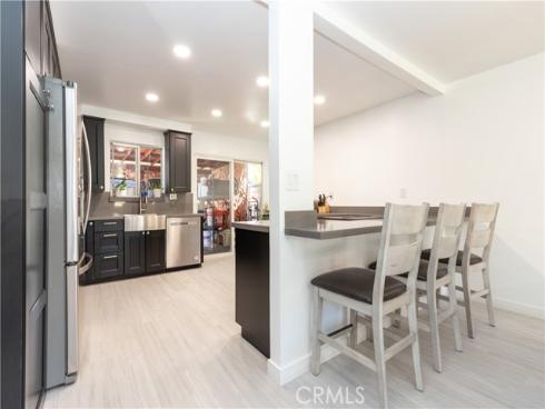 14802  Newport Avenue  18C , Tustin, CA