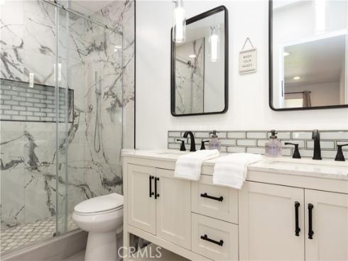 14802  Newport Avenue  18C , Tustin, CA