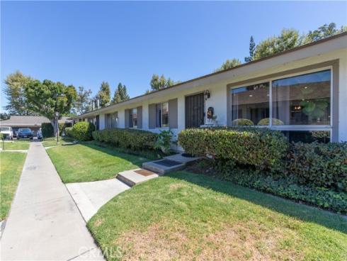 14802  Newport Avenue  18C , Tustin, CA