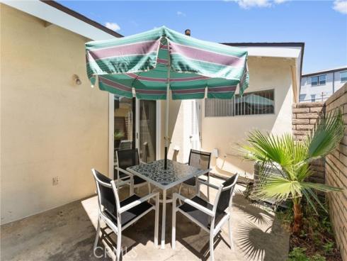 282  Prospect Park  , Tustin, CA