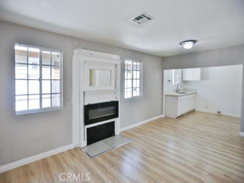 1091  Bonita   Street, Tustin, CA