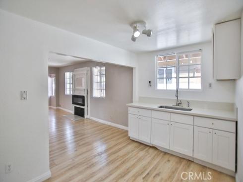 1091  Bonita   Street, Tustin, CA