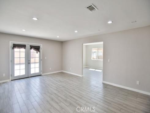 1091  Bonita   Street, Tustin, CA