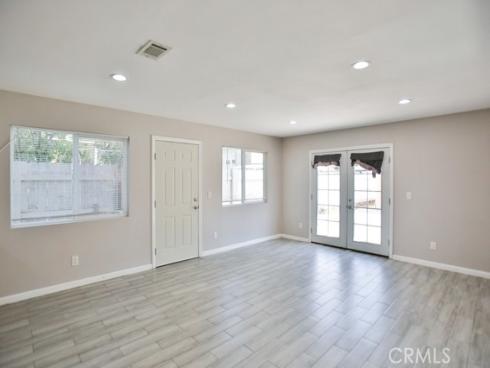 1091  Bonita   Street, Tustin, CA
