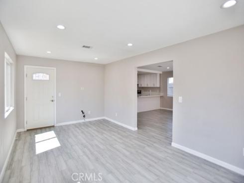 1091  Bonita   Street, Tustin, CA