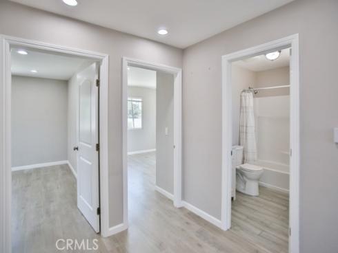 1091  Bonita   Street, Tustin, CA