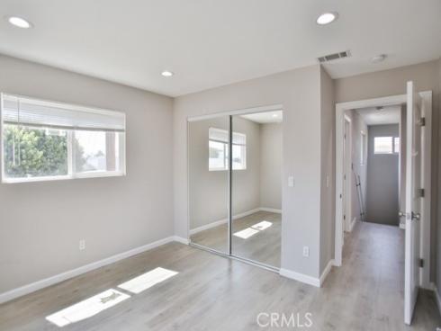 1091  Bonita   Street, Tustin, CA