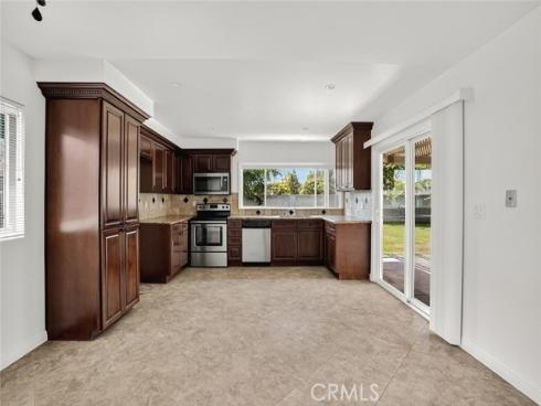 1752  Green Meadow   Avenue, Tustin, CA
