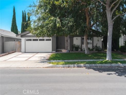 1752  Green Meadow   Avenue, Tustin, CA