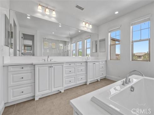 37  Preston Pl  , Tustin, CA