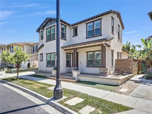 37  Preston Pl  , Tustin, CA