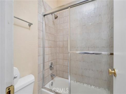 17522  Vandenberg  3  Lane, Tustin, CA