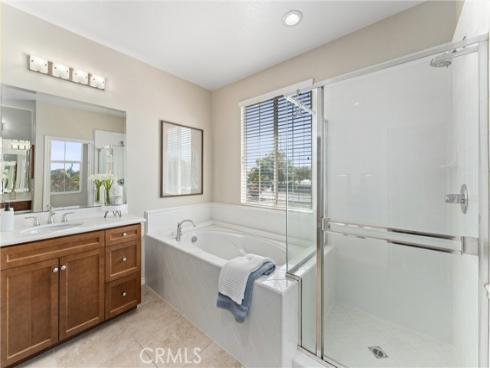 3229  Larkspur   Street, Tustin, CA