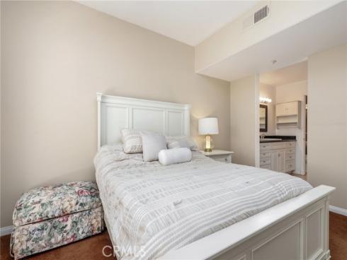 2960  Champion  1208  Way, Tustin, CA