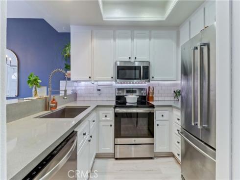 2960  Champion  1814  Way, Tustin, CA