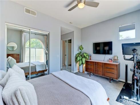 2960  Champion  1814  Way, Tustin, CA