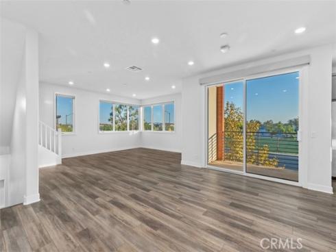 430  Transport  , Tustin, CA