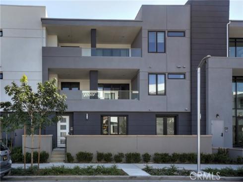 16235  Dawn Way  203 , Tustin, CA