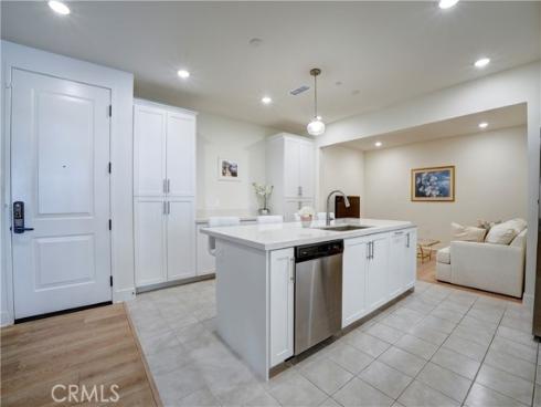 16235  Dawn Way  203 , Tustin, CA