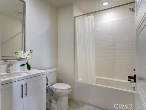 16235  Dawn Way  203 , Tustin, CA