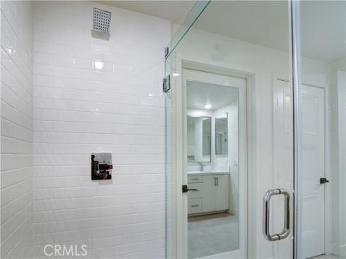 16235  Dawn Way  203 , Tustin, CA