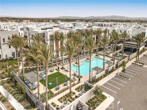 16235  Dawn Way  203 , Tustin, CA