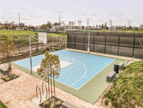 16235  Dawn Way  203 , Tustin, CA