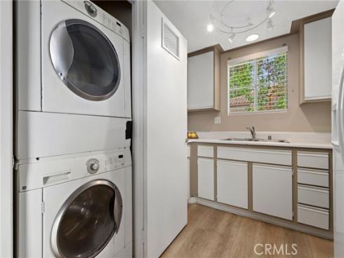 2800  Keller  55  Drive, Tustin, CA