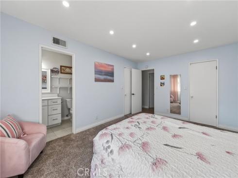 17562  Laurie  , Tustin, CA