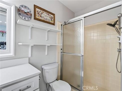 17562  Laurie  , Tustin, CA