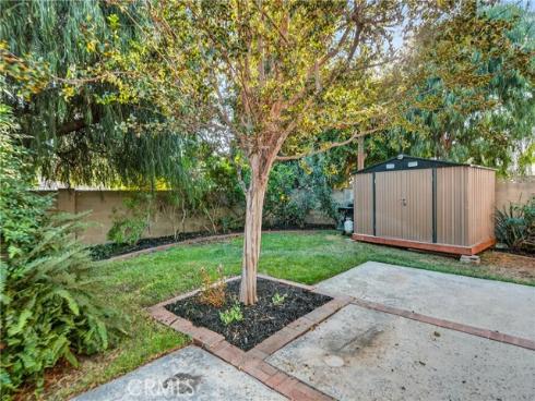 17562  Laurie  , Tustin, CA