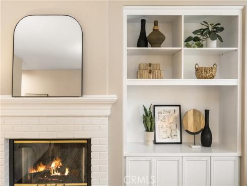 10940  Tantlinger  , Tustin, CA