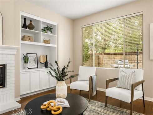 10940  Tantlinger  , Tustin, CA