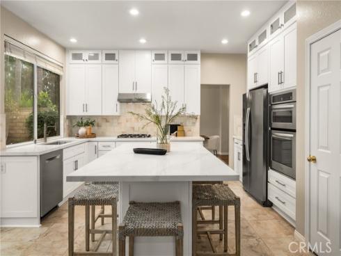 10940  Tantlinger  , Tustin, CA