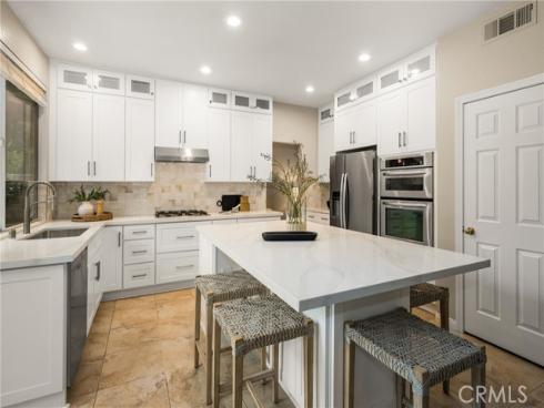 10940  Tantlinger  , Tustin, CA