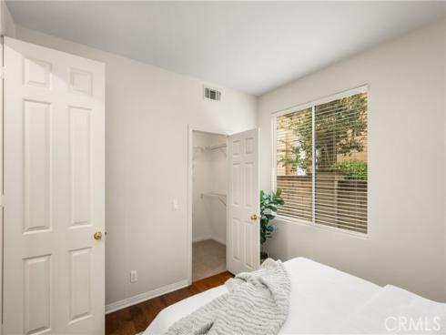 10940  Tantlinger  , Tustin, CA