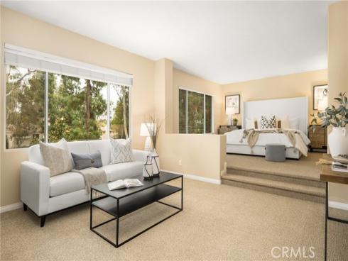 10940  Tantlinger  , Tustin, CA